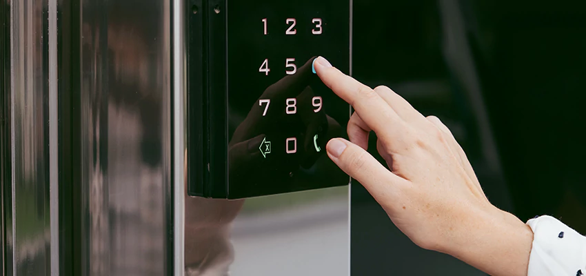 Property Management Locksmith For Lock Installation in Coral Gables, FL