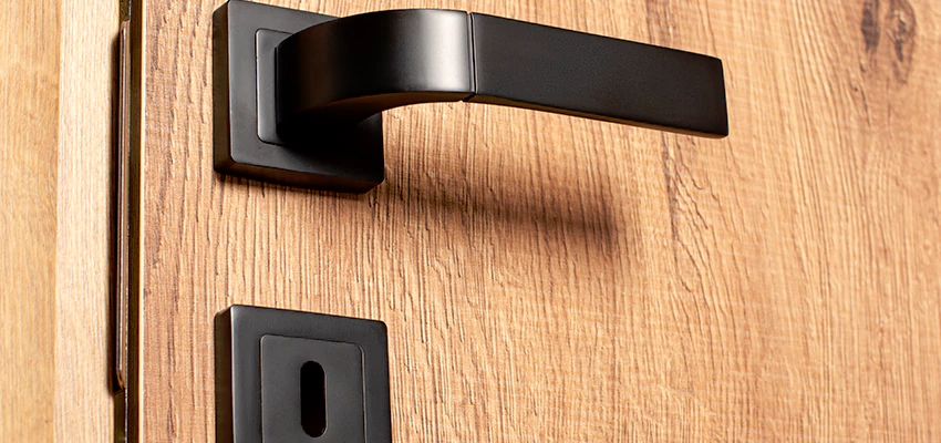 Weekend Lockout Assistance Troubleshooting in Coral Gables, Florida