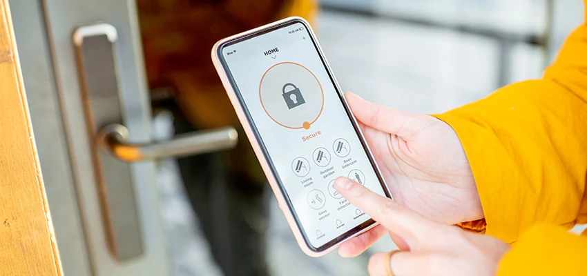 Automatic Door Lock Opener Repair in Coral Gables, Florida